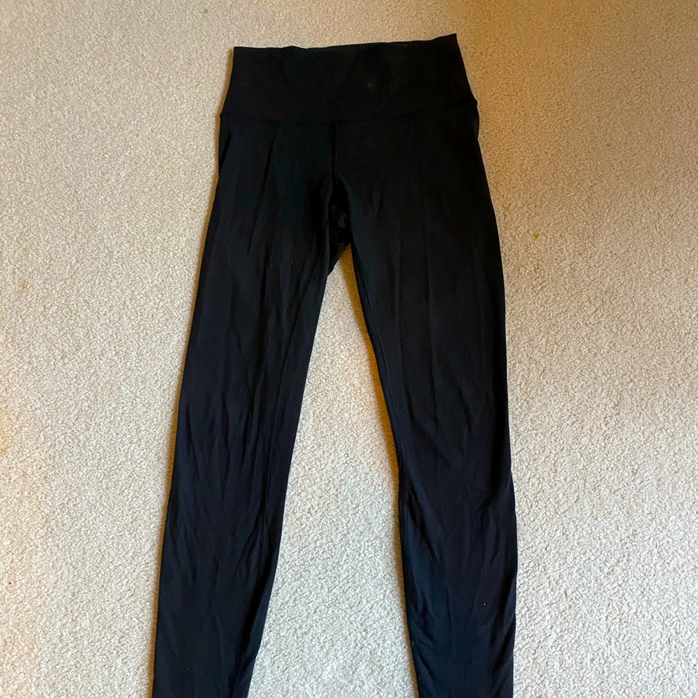 Black Lululemon leggings size 6